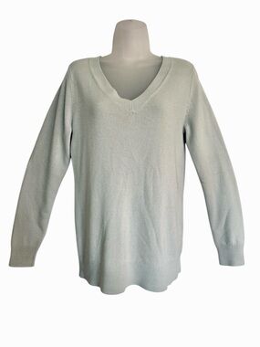 Croft & Barrow Pale Mint V-Neck Lightweight Sweater Size Small